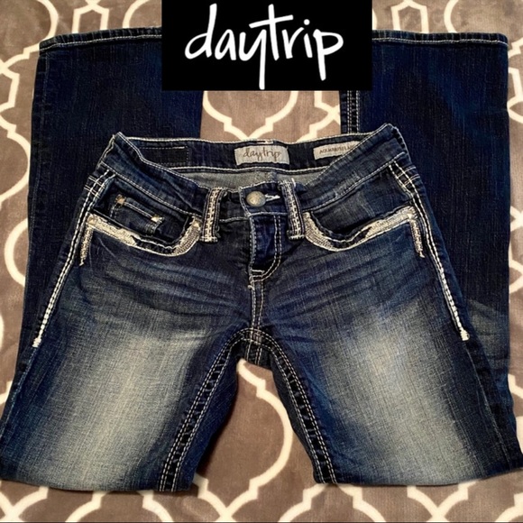 Daytrip Denim - Buckle Daytrip Jeans